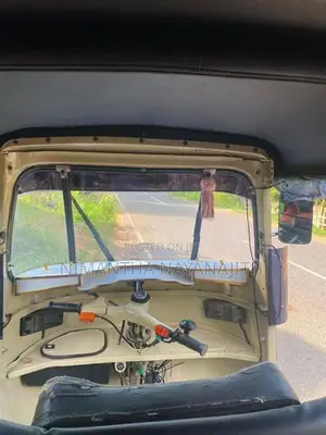 Bajaj RE 2stock 2000