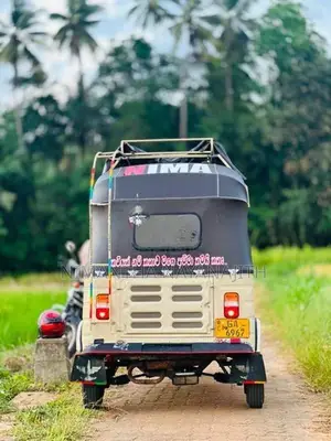 Bajaj RE 2stock 2000