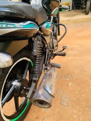 Bajaj Discover 2010