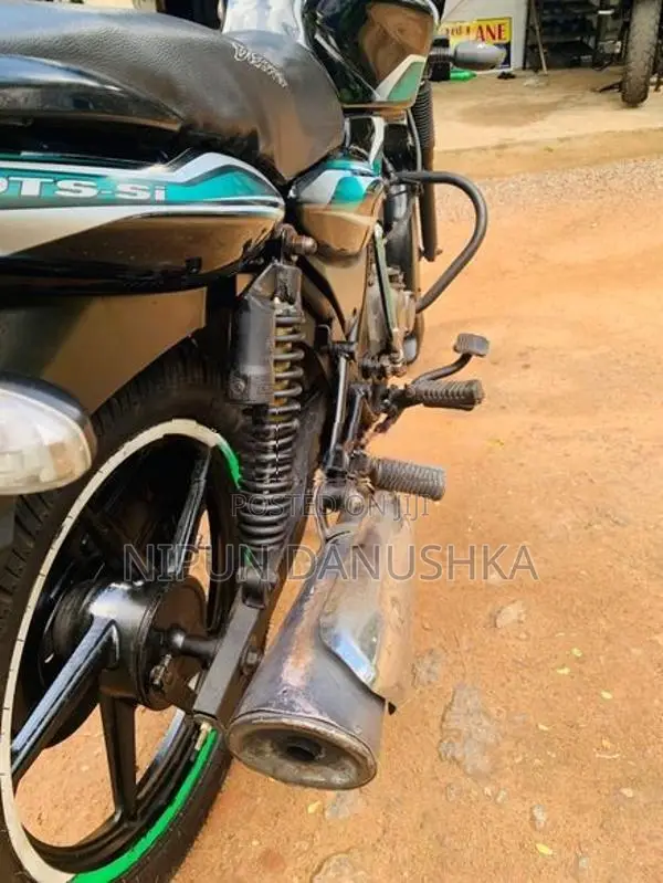 Bajaj Discover 2010