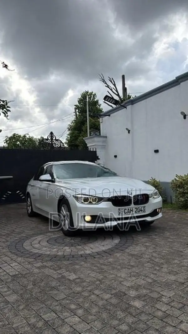 BMW 320d F30 2014