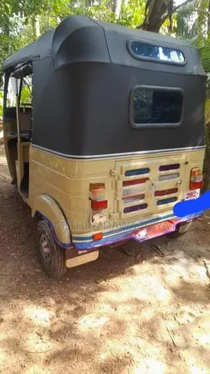 Bajaj RE 202 1965