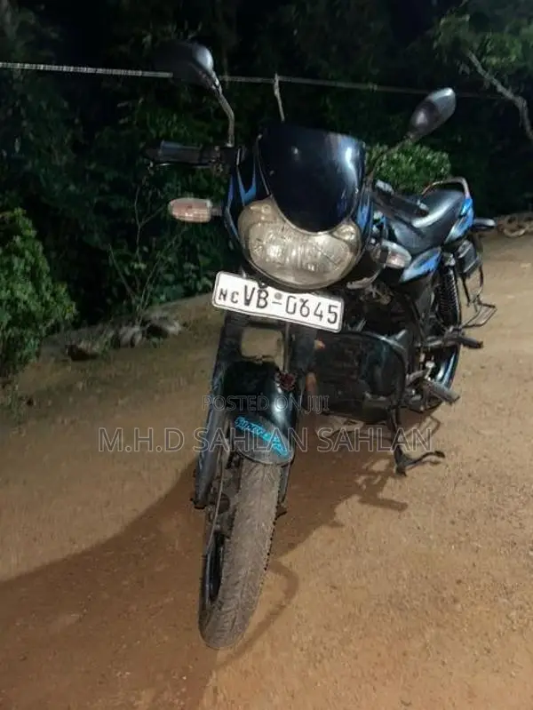 Bajaj Discover 2010