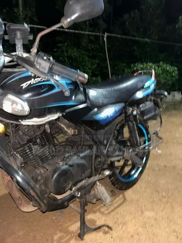 Bajaj Discover 2010