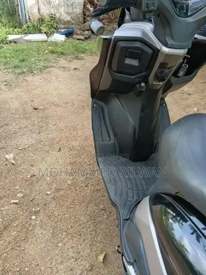 Suzuki Burgman 2019