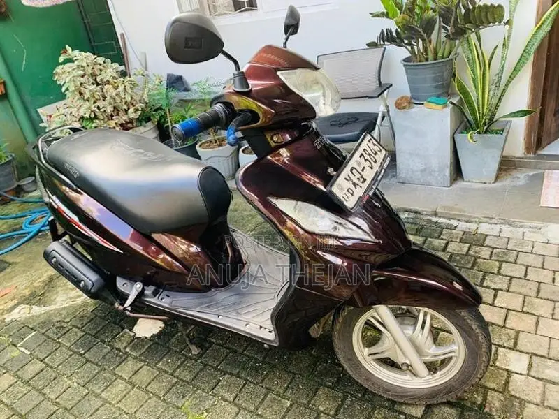 TVS Wego 110 2012