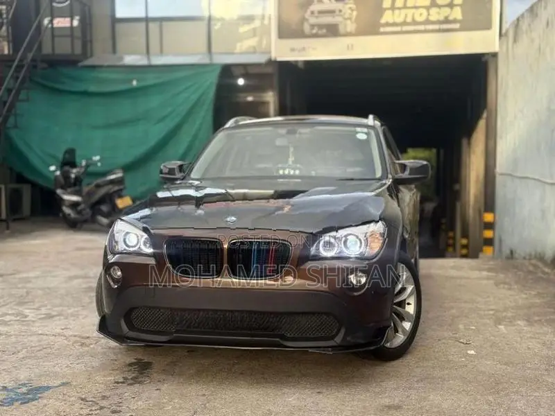 BMW X1 2011