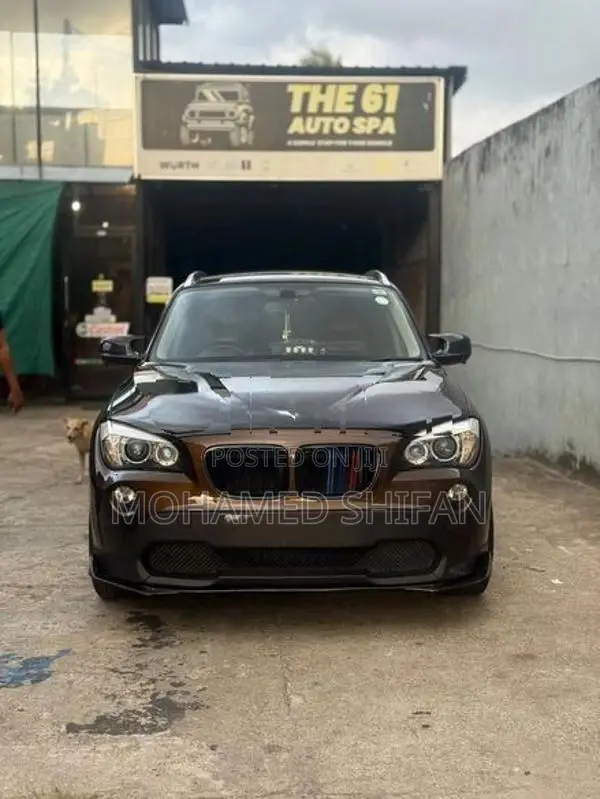 BMW X1 2011