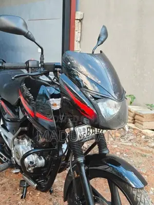 Bajaj Pulsar 150 2014