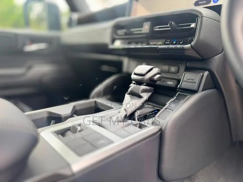 Toyota Land Cruiser Prado 250 VX Brand New 2026