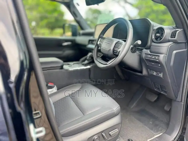 Toyota Land Cruiser Prado 250 VX Brand New 2026