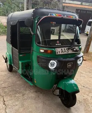 Bajaj RE 205 FL 2014