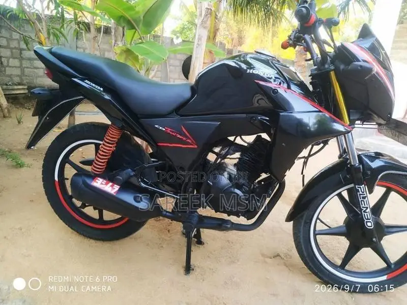 Honda Twister 2012