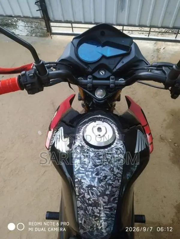 Honda Twister 2012