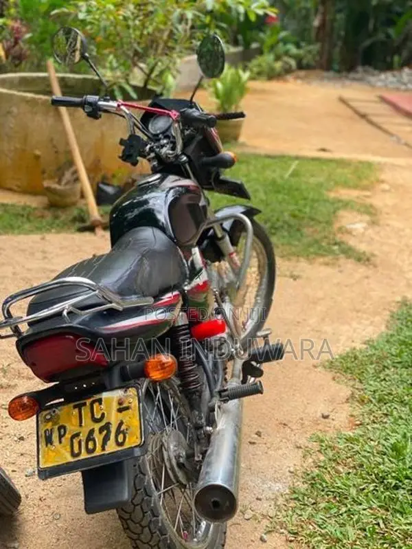Bajaj CT100 2008