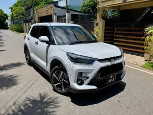 Toyota Raize Z Hybrid 2025