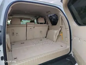 Toyota Land Cruiser Prado CBD 1st owner 2018