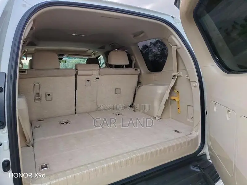 Toyota Land Cruiser Prado CBD 1st owner 2018