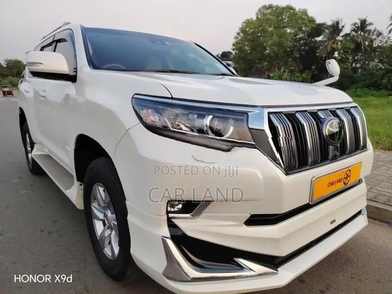 Toyota Land Cruiser Prado CBD 1st owner 2018