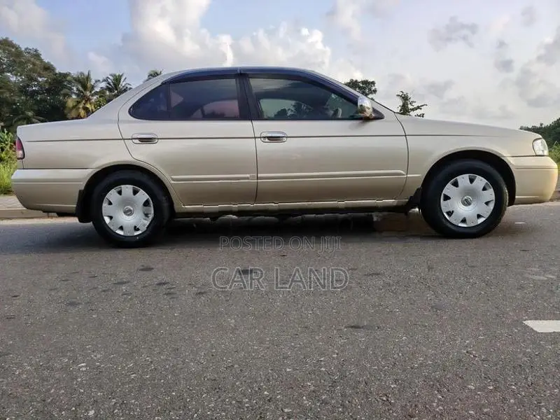 Nissan Sunny FB15 CBJ 2019