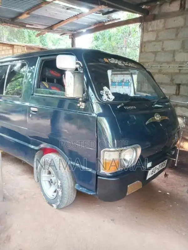 Toyota Hiace LH 30 1981
