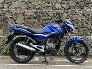 Bajaj Discover 125 2015