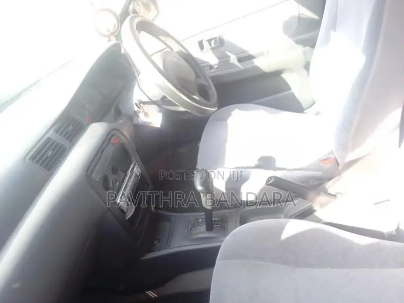 Nissan Sunny 1998