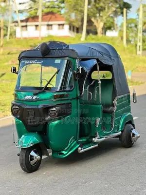 Bajaj RE 2014