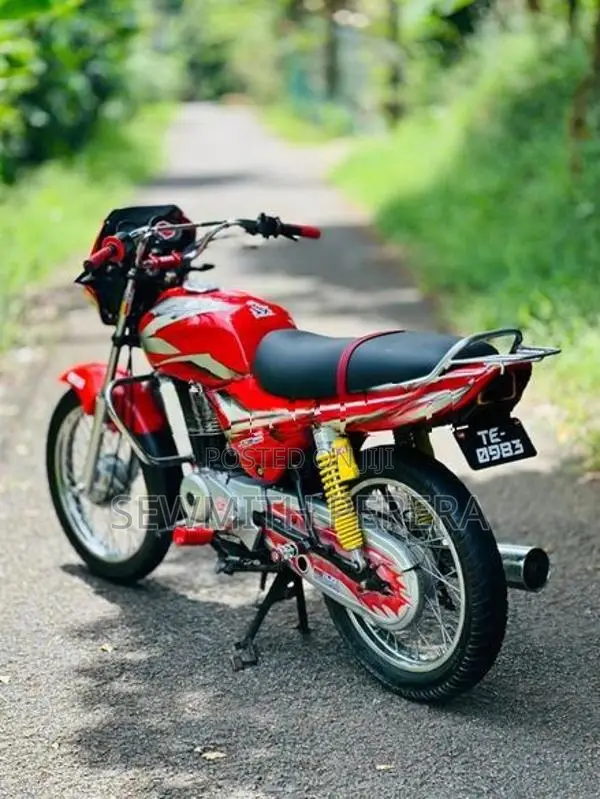 Bajaj CT100 2006