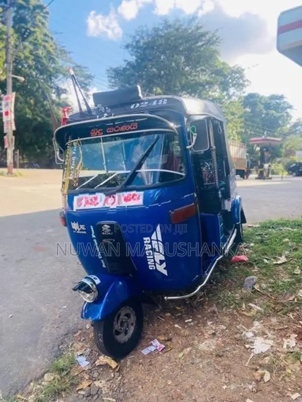 Bajaj RE 1998