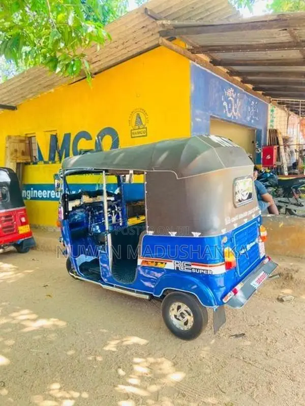 Bajaj RE 1998
