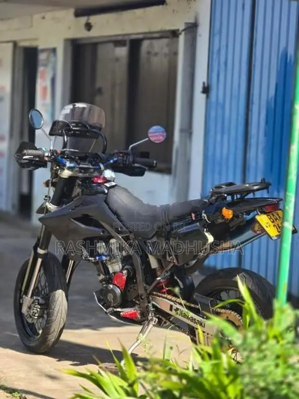 Kawasaki D Tracker 2007