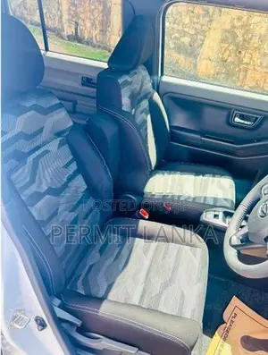 Daihatsu Taft G Chrome 2025