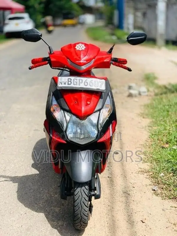 Honda Dio 2018