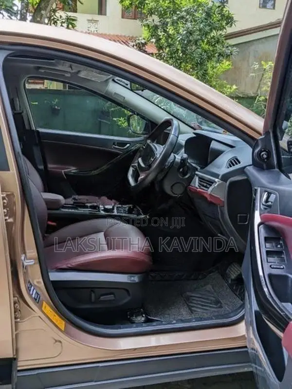 Tata Curvv 2025