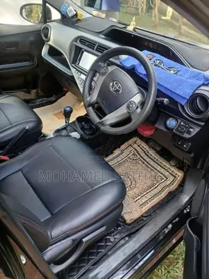 Toyota Aqua S Grade 2014