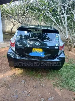 Toyota Aqua S Grade 2014