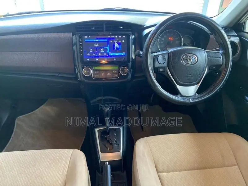 Toyota Axio 2013