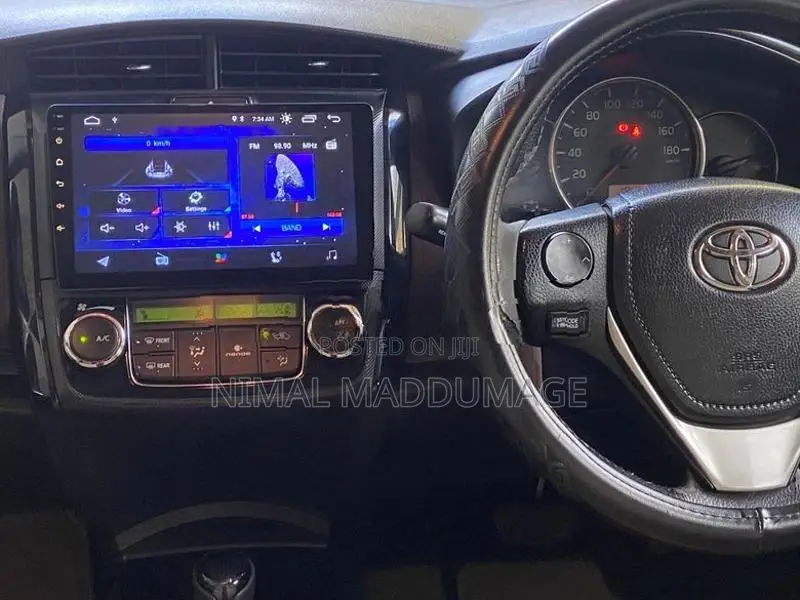 Toyota Axio 2013