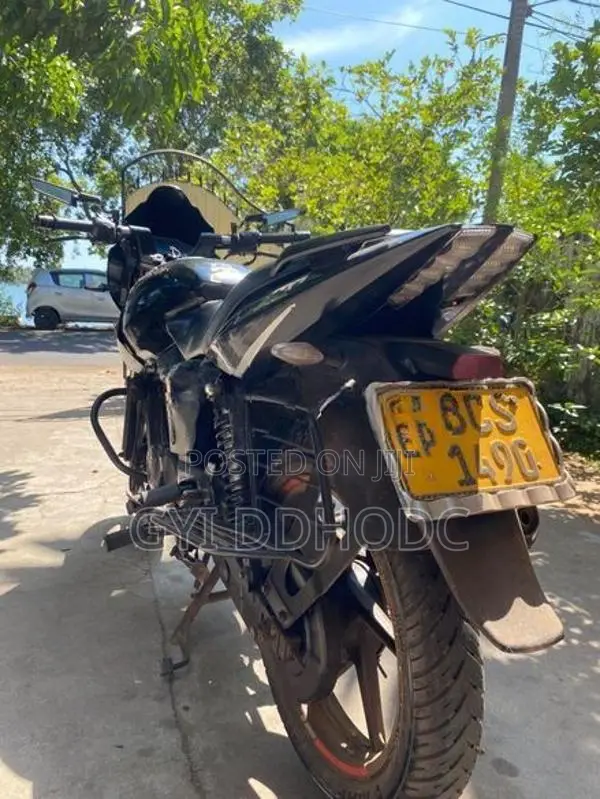 Bajaj Pulsar 150 2014