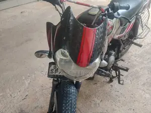 Bajaj Discover 100 2013