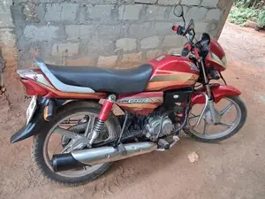Hero HF Deluxe 2011