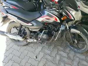 TVS Metro 2015