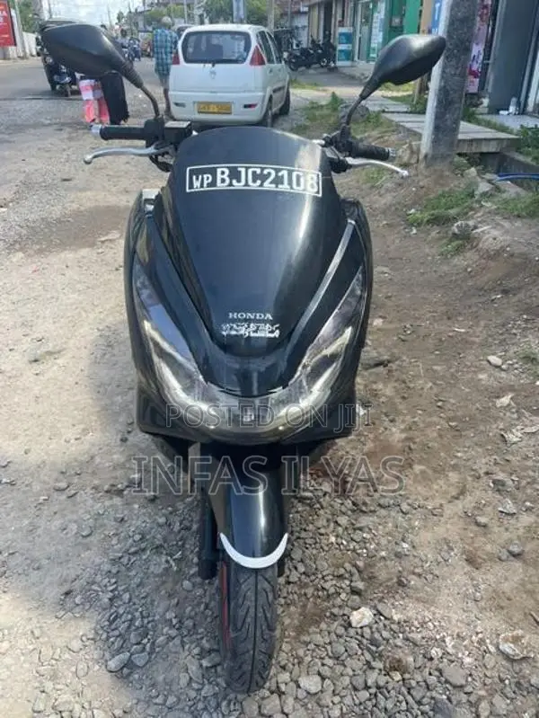 Honda PCX 2021