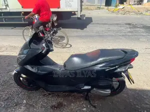 Honda PCX 2021