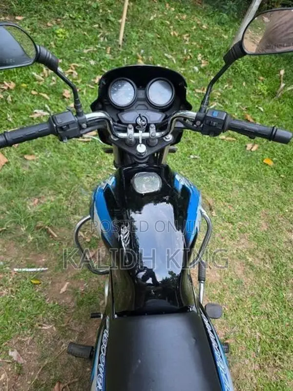 Bajaj Discover 125 2005