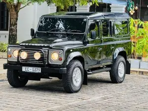 Land Rover Defender Puma 110 2.2Di 1ST 2016