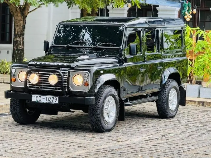 Land Rover Defender Puma 110 2.2Di 1ST 2016