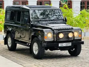 Land Rover Defender Puma 110 2.2Di 1ST 2016