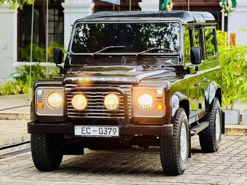 Land Rover Defender Puma 110 2.2Di 1ST 2016